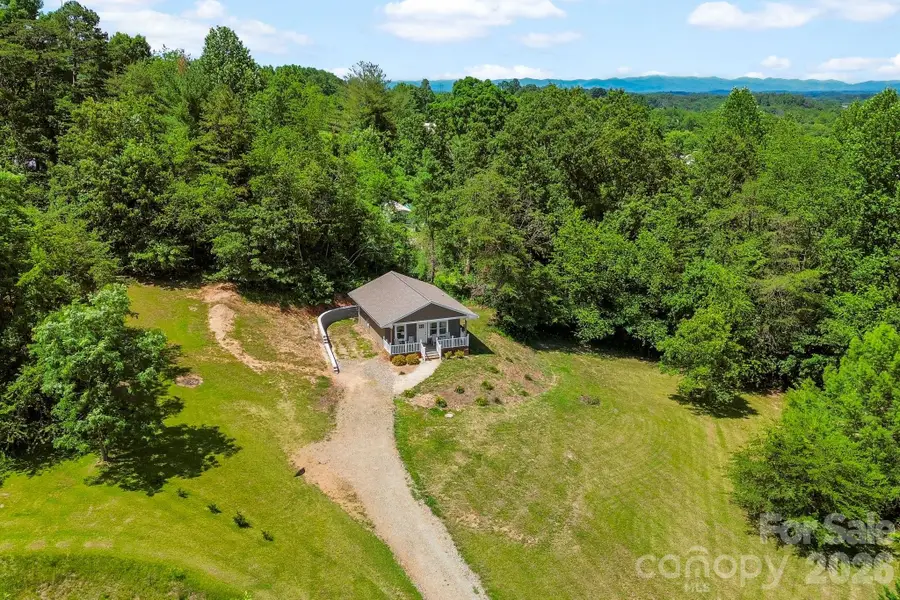 106 Thistle Field Drive, Asheville, NC 28806 - #3