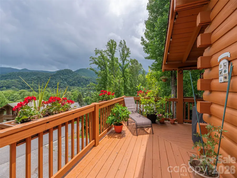 193 Valley Creek Drive, Maggie Valley, NC 28751 - #2
