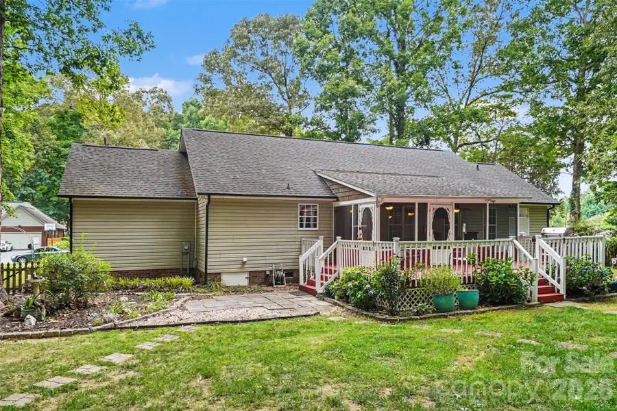 6007 Charlton Oaks Drive, Waxhaw, NC 28173 - #2