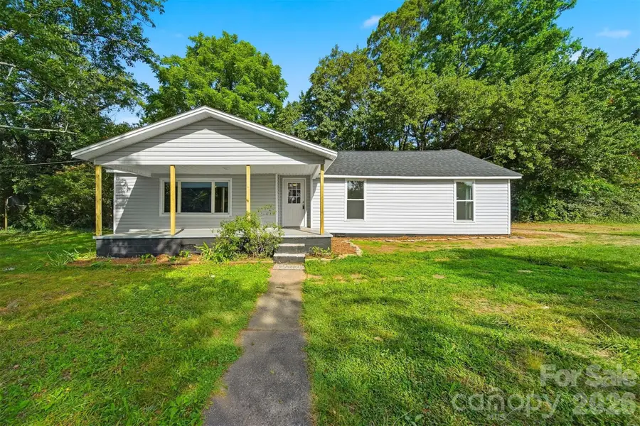 218 33rd Street Sw, Hickory, NC 28602 - #2