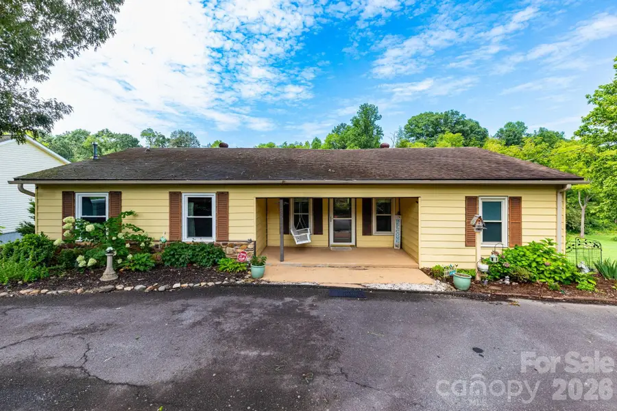 55 Banks Town Road, Weaverville, NC 28787 - #2