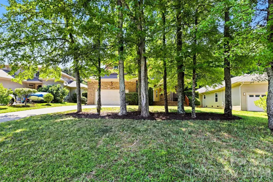 10130 Fairlea Drive, Charlotte, NC 28269 - #3