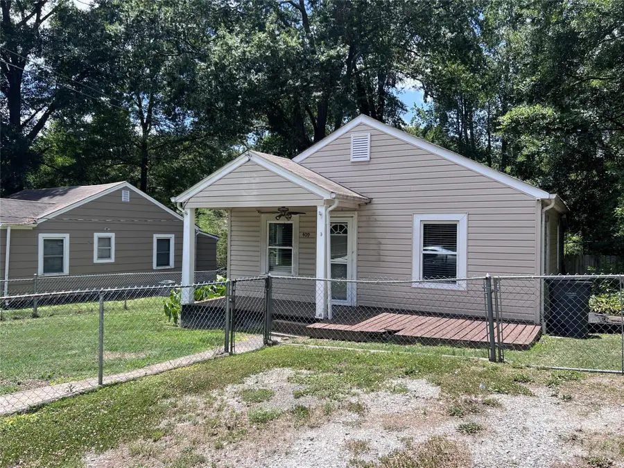 409 S Maple Street, Dallas, NC 28034 - #2