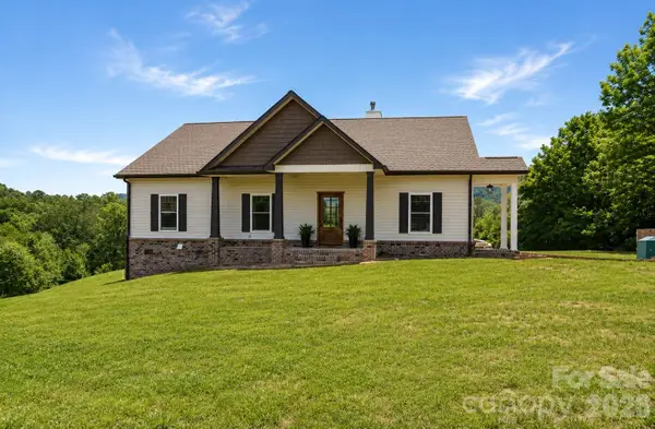 14 Daisy Lane, Taylorsville, NC 28681