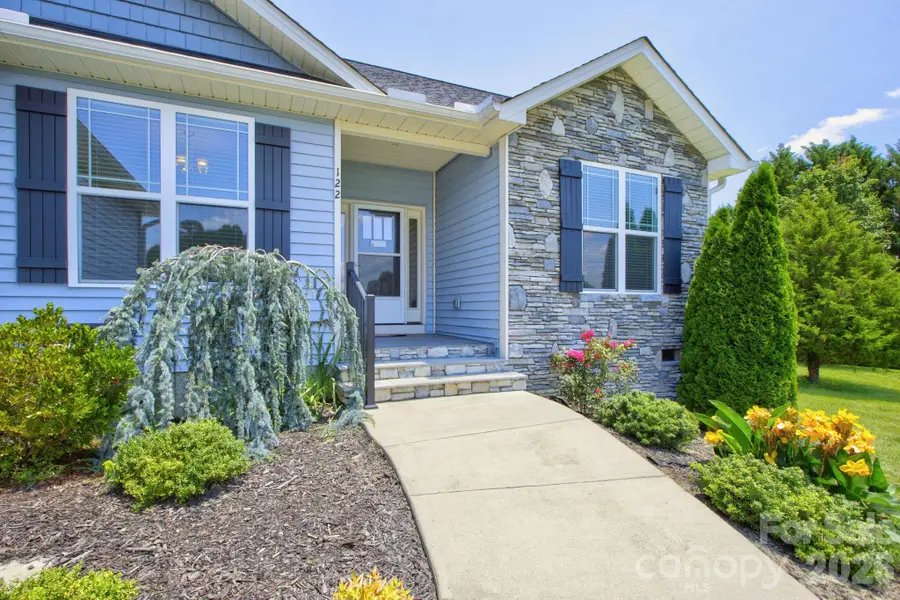 122 Cheraw Lane, Flat Rock, NC 28731 - #2