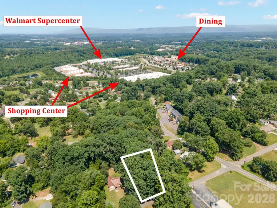 202 Wilson Drive, Morganton, NC 28655 - #2