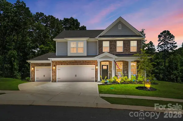 6042 Sylvan Drive, Denver, NC 28037