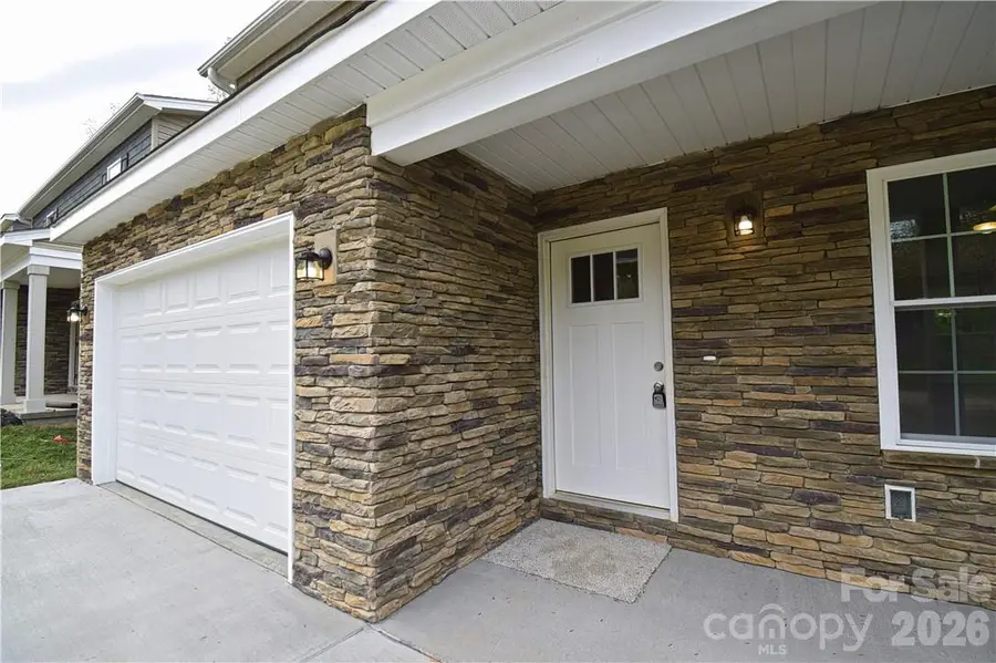 5123 Hanging Rock Court, Hickory, NC 28601 - #2