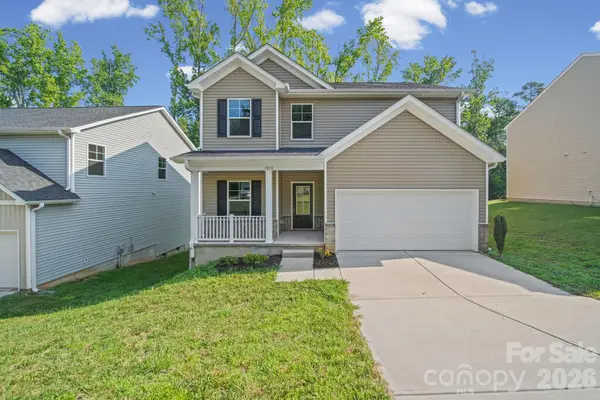 7813 E Lane Drive, Charlotte, NC 28212