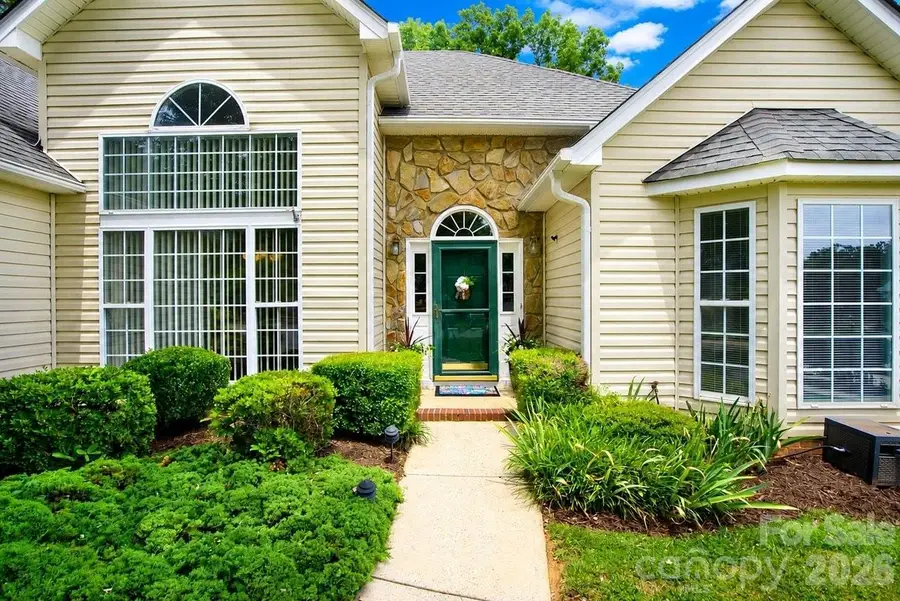 122 Nantucket Court, Mooresville, NC 28117 - #2
