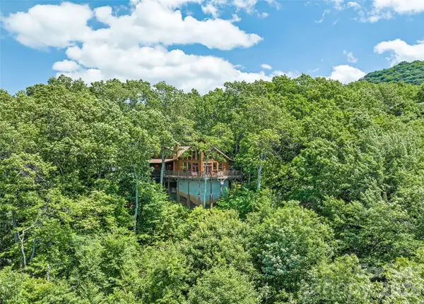207 Walela Trail, Maggie Valley, NC 28751