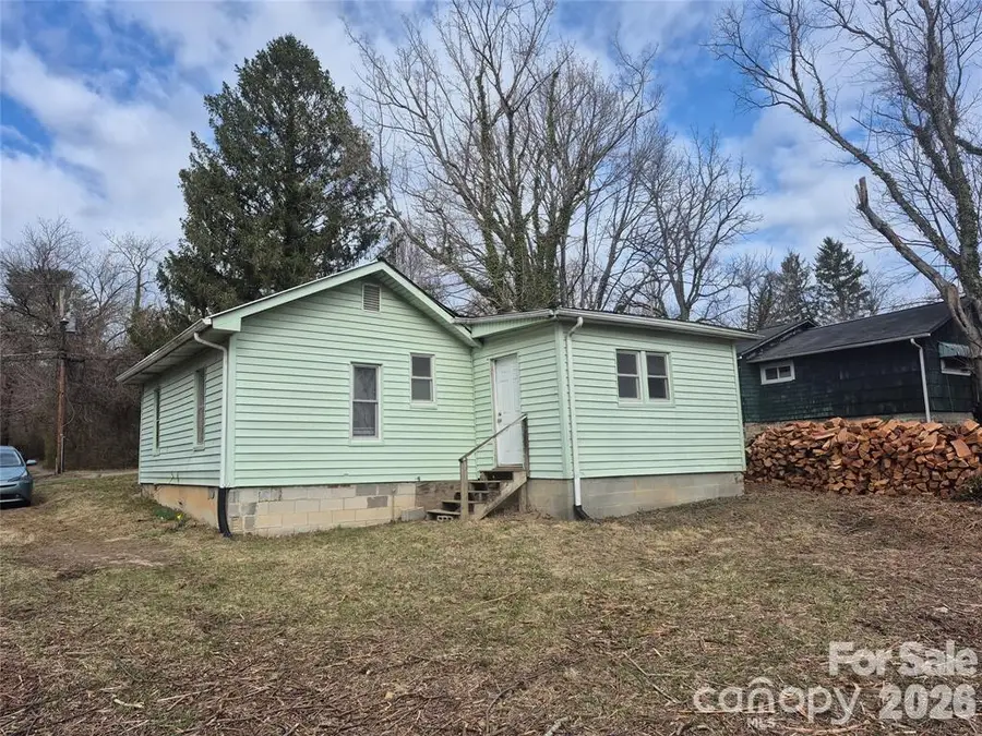 8 White Avenue, Asheville, NC 28803 - #2
