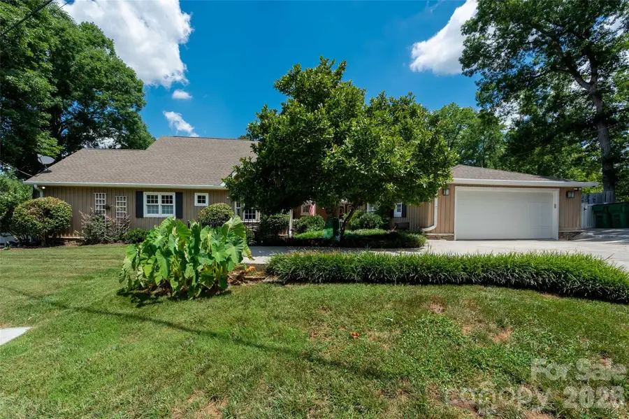6236 River Cabin Lane, Charlotte, NC 28278 - #2