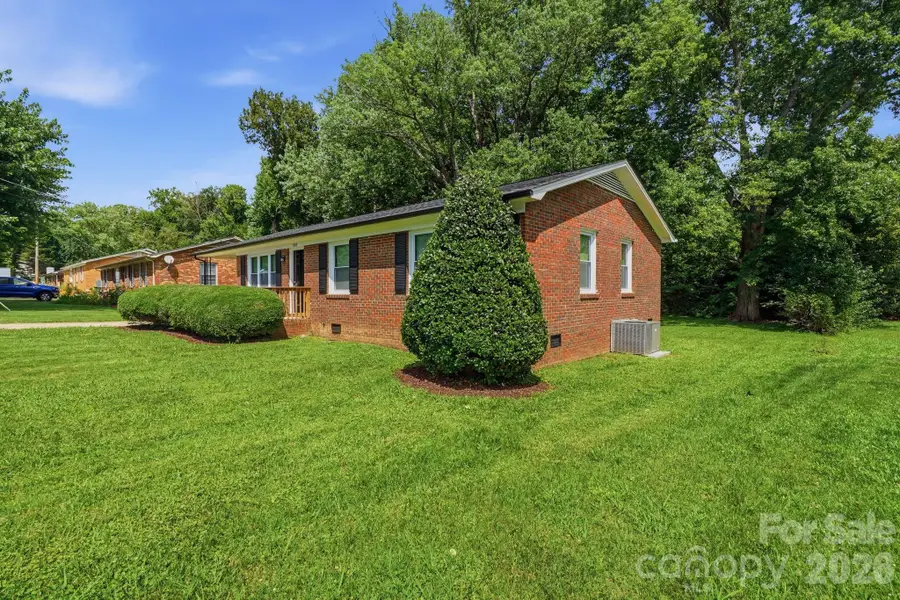 5008 Sea Oates Lane, Bessemer City, NC 28016 - #3