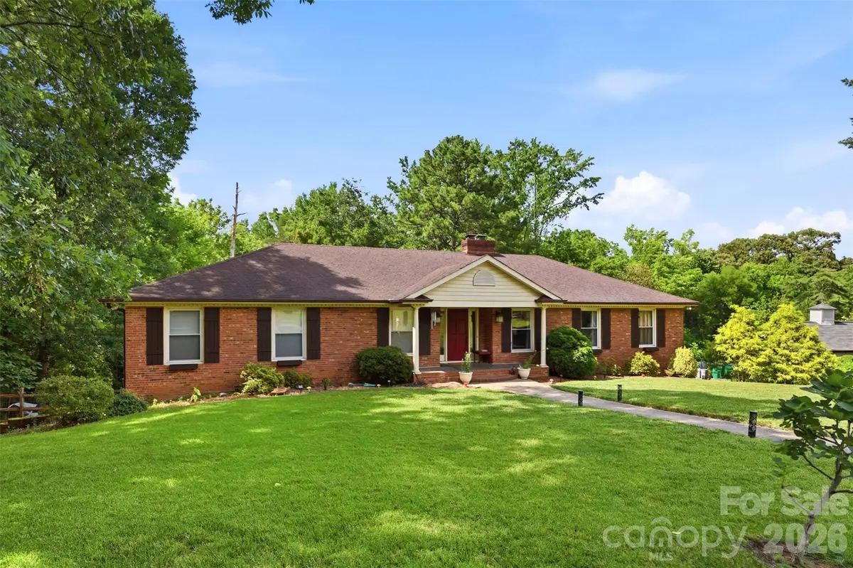 2620 Lynbridge Drive, Charlotte, NC 28226 - #1