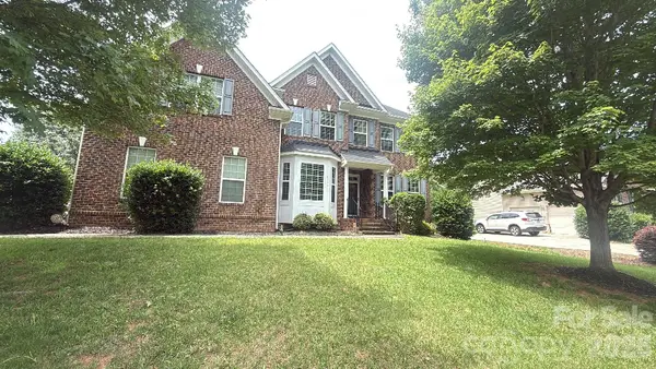 1008 Hawker Road, Matthews, NC 28104