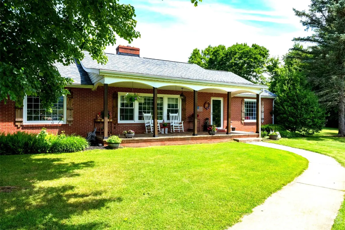 68 Hillside Terrace Drive, Waynesville, NC 28786 - #1