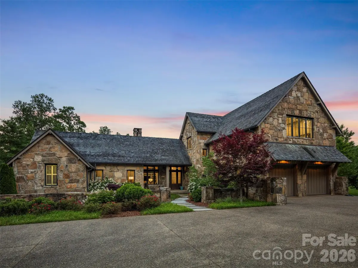 332 Walnut Valley Parkway, Arden, NC 28704 - #1