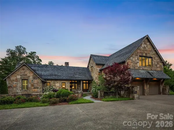 332 Walnut Valley Parkway, Arden, NC 28704