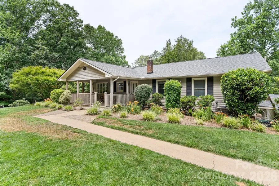 33 Coffey Circle, Asheville, NC 28806 - #2