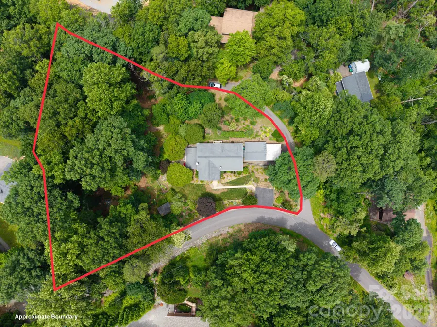 33 Coffey Circle, Asheville, NC 28806 - #3