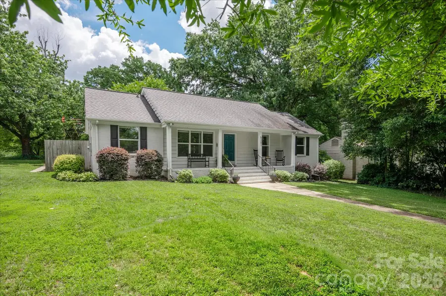5201 Glenham Drive, Charlotte, NC 28210 - #2
