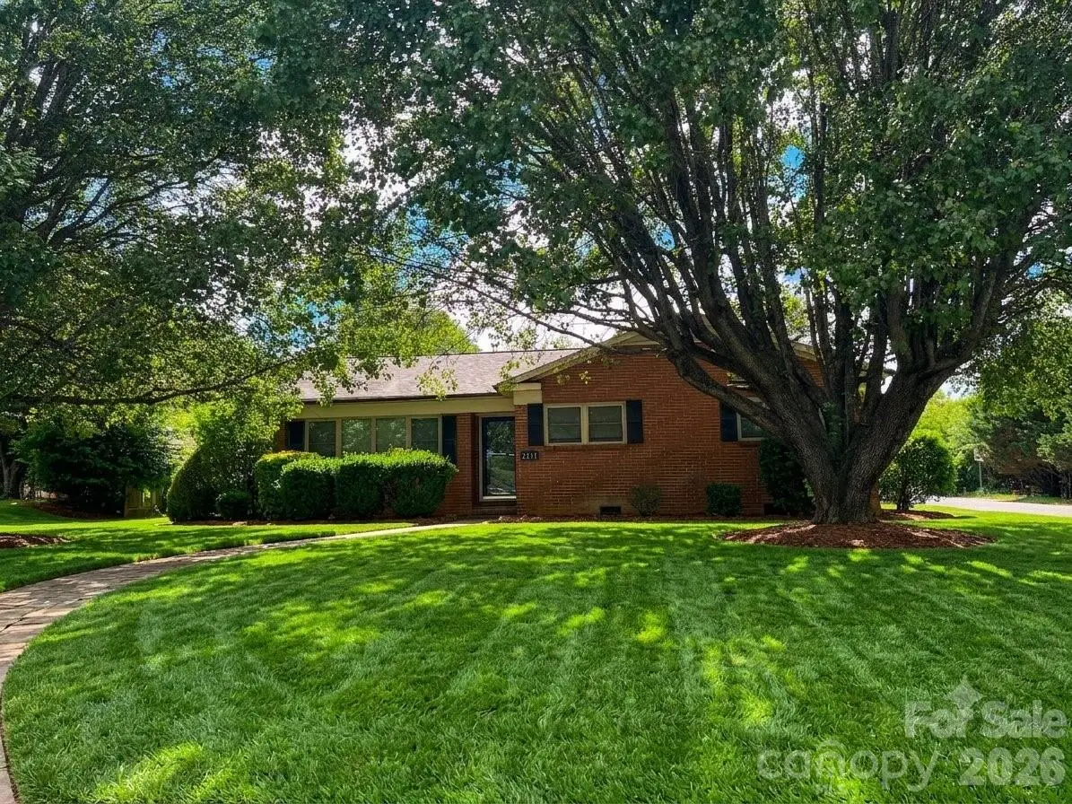 2171 6th Street Ne, Hickory, NC 28601 - #1