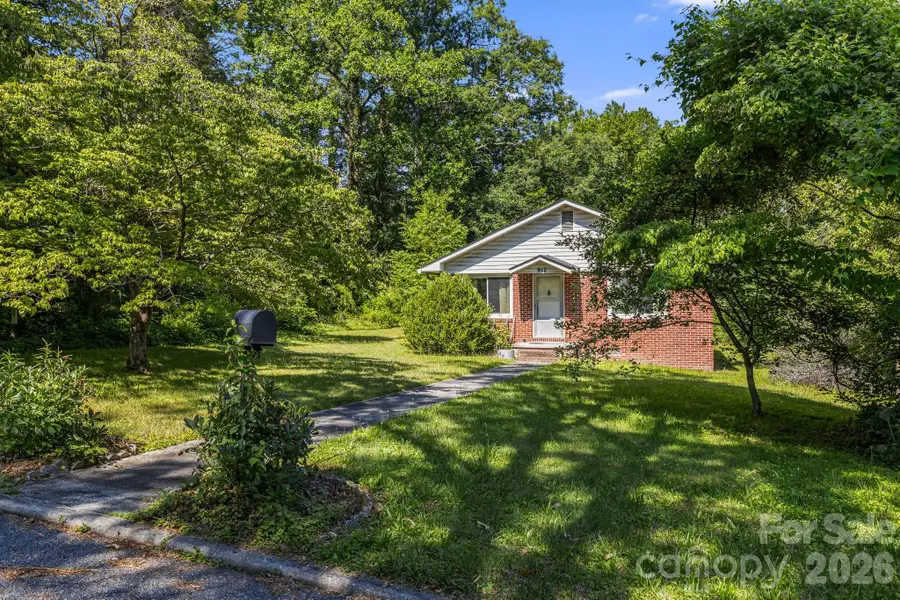 917 Fassifern Court, Hendersonville, NC 28791 - #3