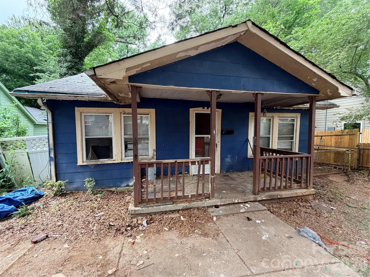 2216 Weyland Avenue, Charlotte, NC 28208 - #1