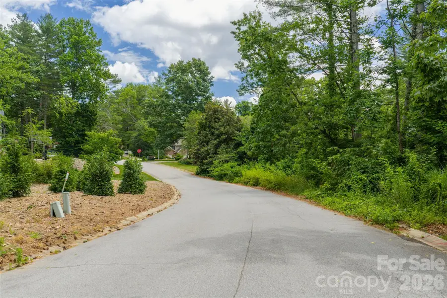 4 Dunnwoody Drive, Arden, NC 28704 - #3