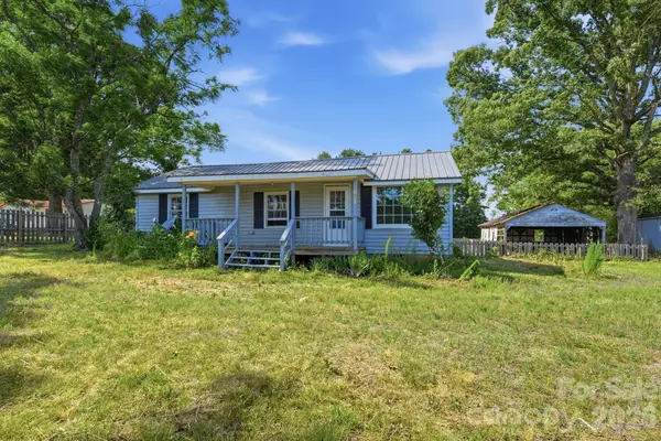 1561 Ostwalt Amity Road, Cleveland, NC 27013