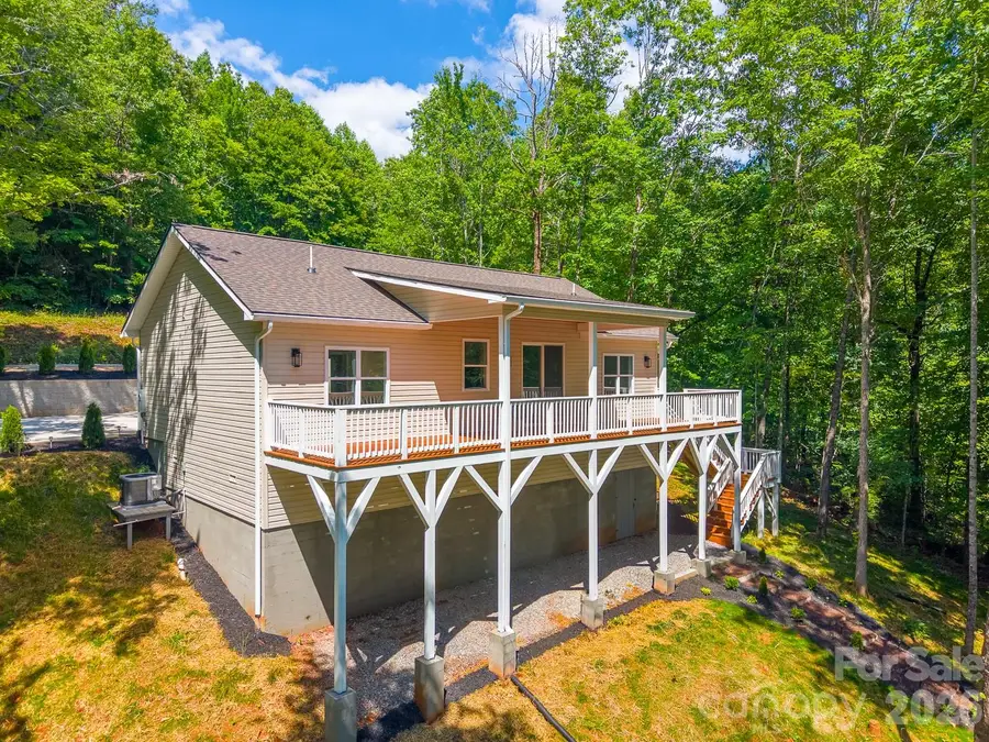 88 Foxwood Drive, Franklin, NC 28734 - #3