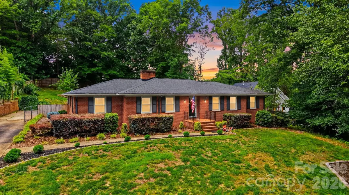 115 Wedgewood Drive, Morganton, NC 28655 - #1