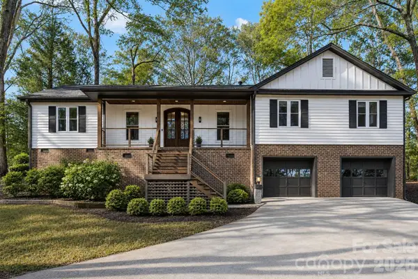 16 Tanglewood Road, Lake Wylie, SC 29710