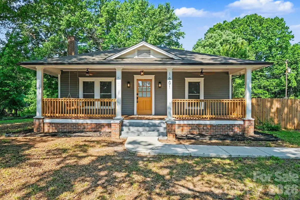 1601 Lawing Road, Charlotte, NC 28216 - #1