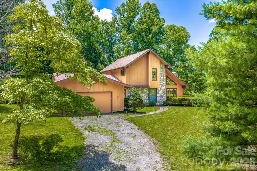 340 Sugar Hollow Road, Fairview, NC 28730 - #2