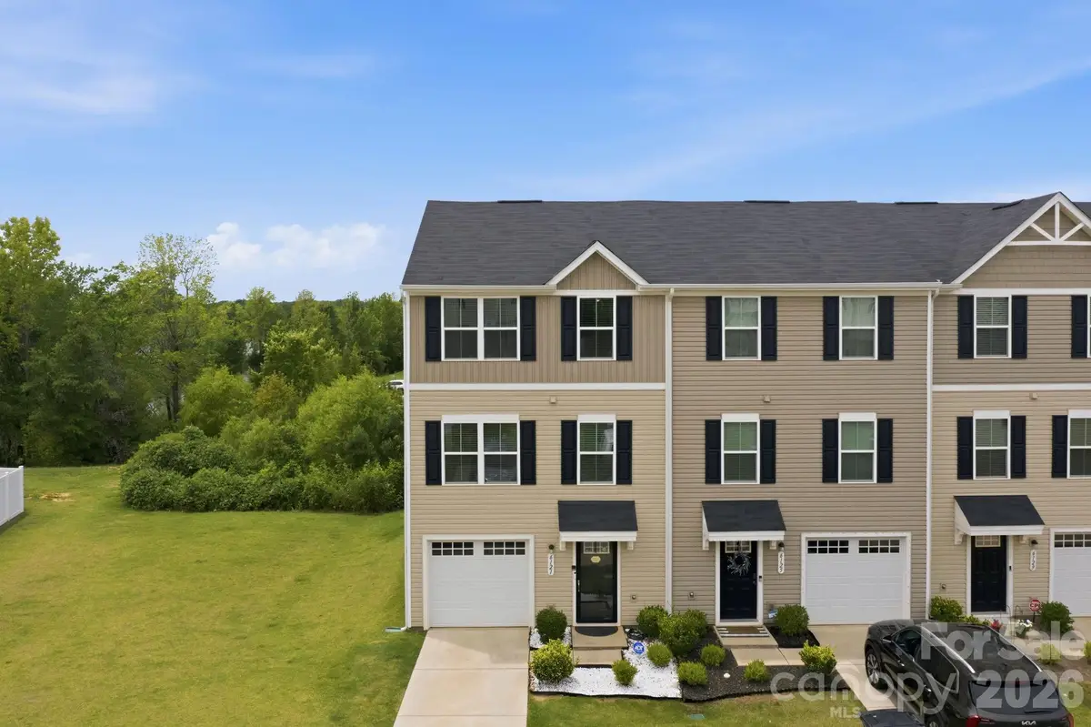 6121 Cutwater Circle, Charlotte, NC 28269 - #1