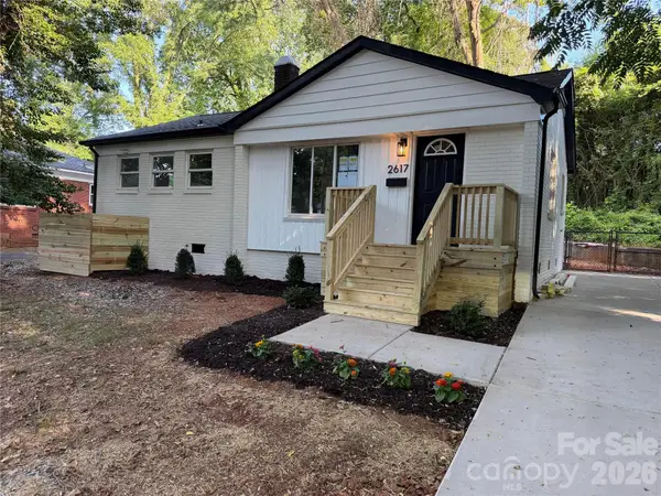 2617 Clydesdale Terrace, Charlotte, NC 28208