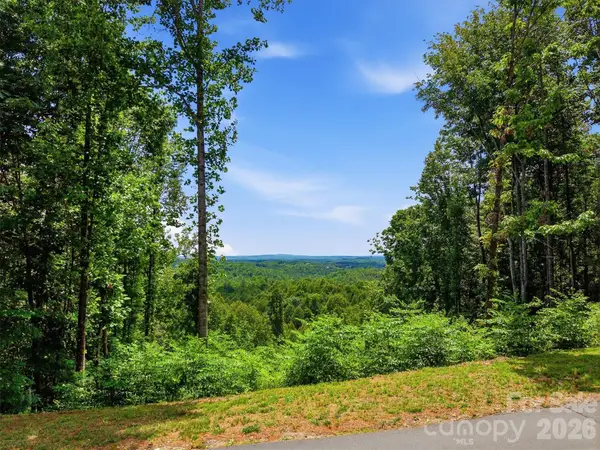 1288 Johns Ridge Parkway #245, Lenoir, NC 28645