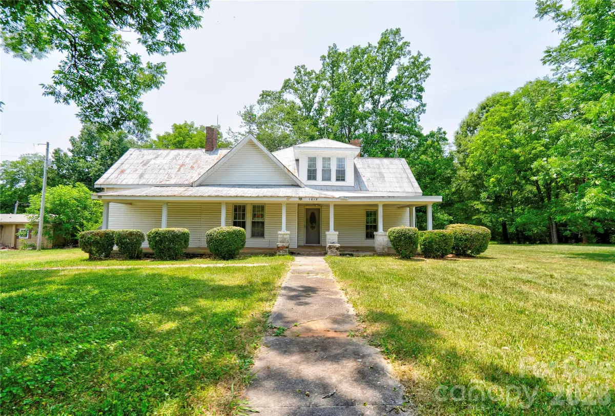 1813 Saint Marks Church Road, Crouse, NC 28033 - #1