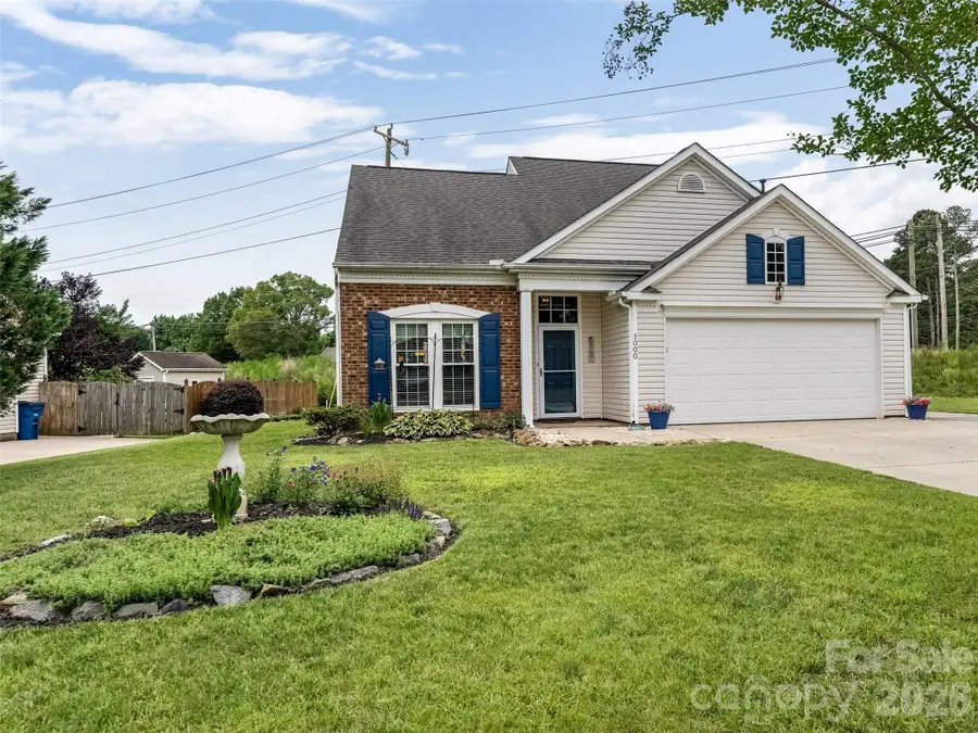 1000 Kerry Greens Drive, Matthews, NC 28104 - #2