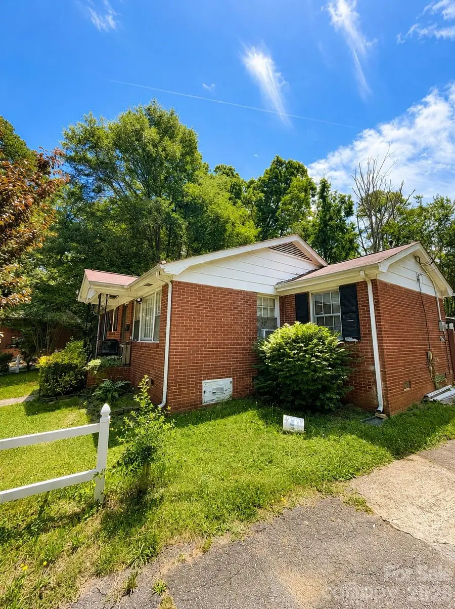 4310 Gillespie Court, Charlotte, NC 28205 - #2