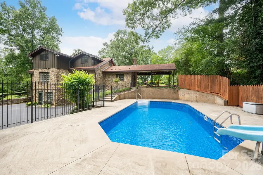 25 Inglewood Road, Asheville, NC 28804 - #2