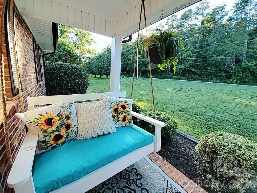 318 Rutledge Road, Mount Holly, NC 28120 - #2