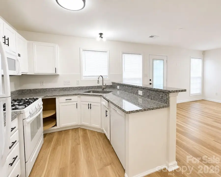 2049 Flushing Court, Charlotte, NC 28215 - #3