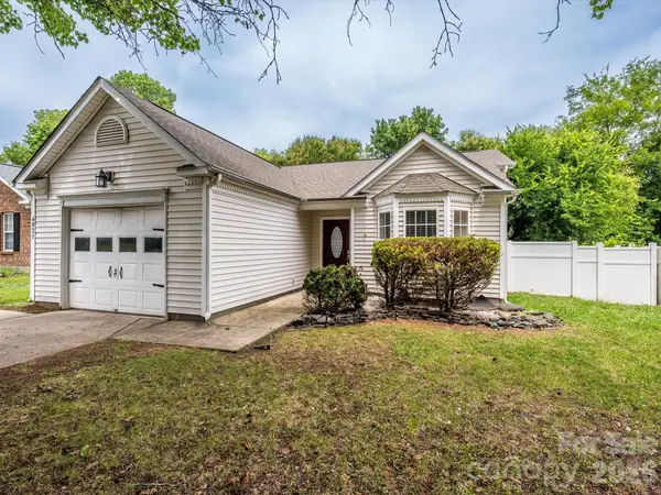 4821 Renfrew Drive, Concord, NC 28027