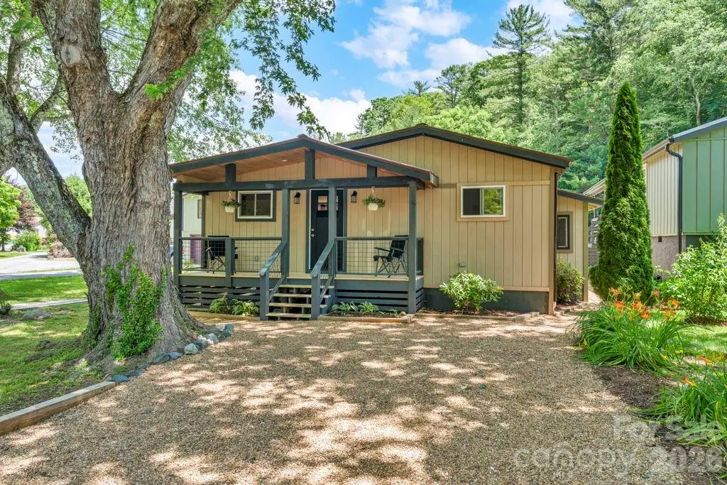 209 Meadow Loop, Newland, NC 28657 - #1