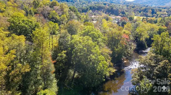 37 Amber Lane, Clyde, NC 28721