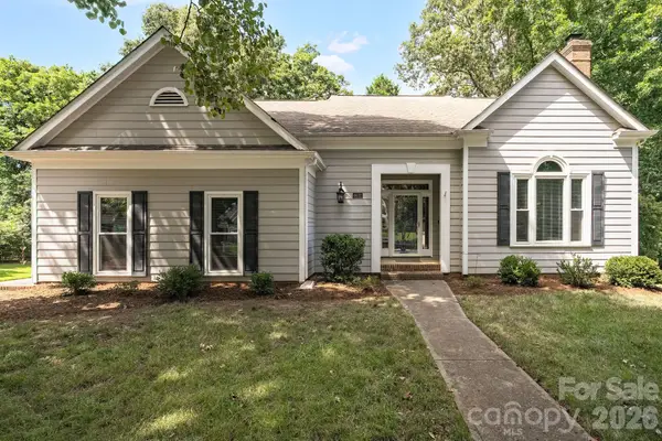 6632 Elmstone Drive, Charlotte, NC 28277