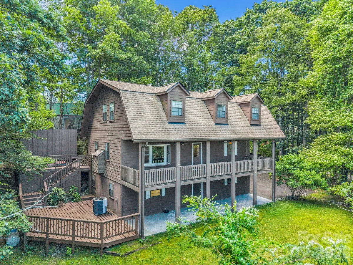 122 Birchwood Drive, Hendersonville, NC 28739 - #1